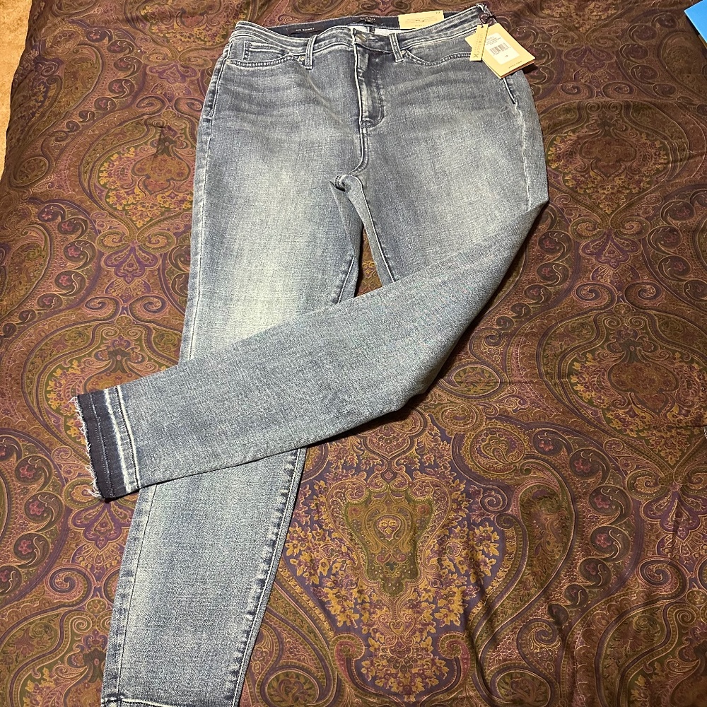 Not Your Daughters Jeans (NYDJ)